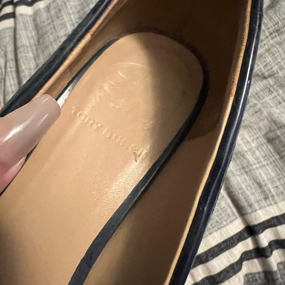 Tory Burch Navy Block Heel 6 - Picture 3 of 6